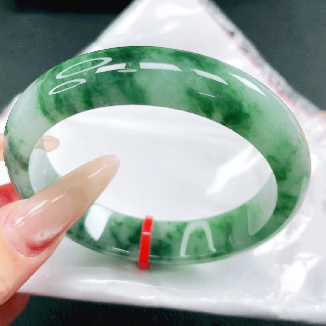 翡翠未镶嵌手镯56