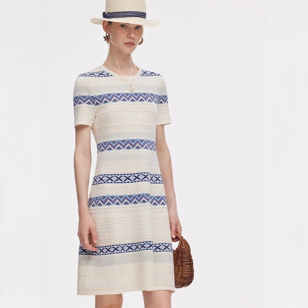 2025套头夏季提花青花瓷小香风连衣裙蕾丝连衣裙山本风针织中长裙