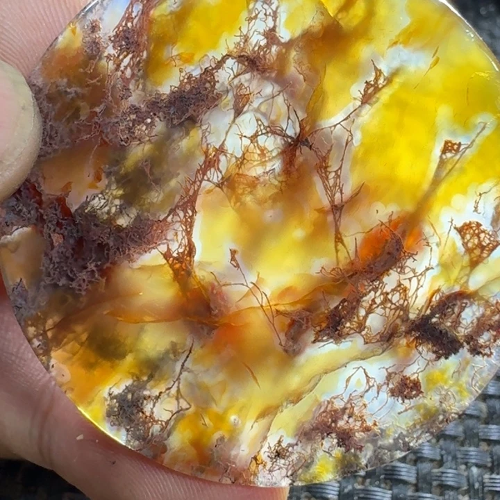 和***乐玛瑙/玉髓未镶嵌颈饰