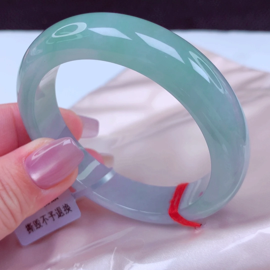 翡翠未镶嵌手镯手镯