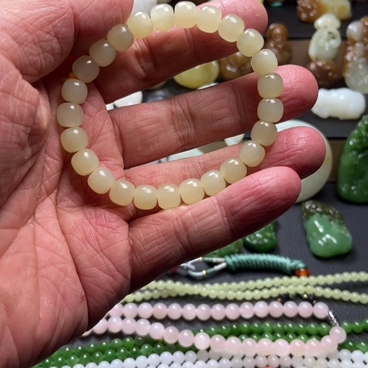 和田玉未镶嵌手链