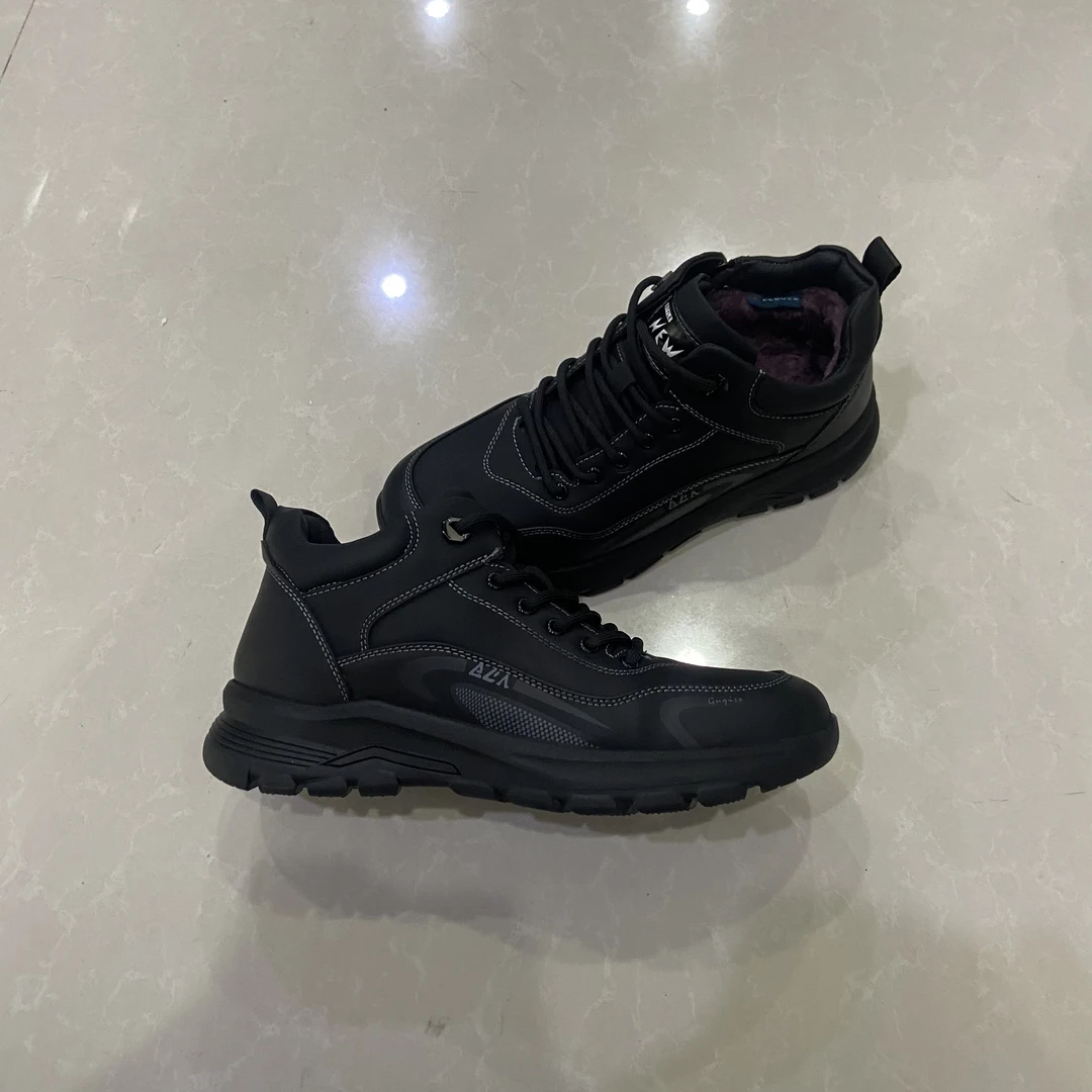 2024年冬季新款高档棉鞋男头层牛皮防滑雪地靴皮毛一体羊毛52578