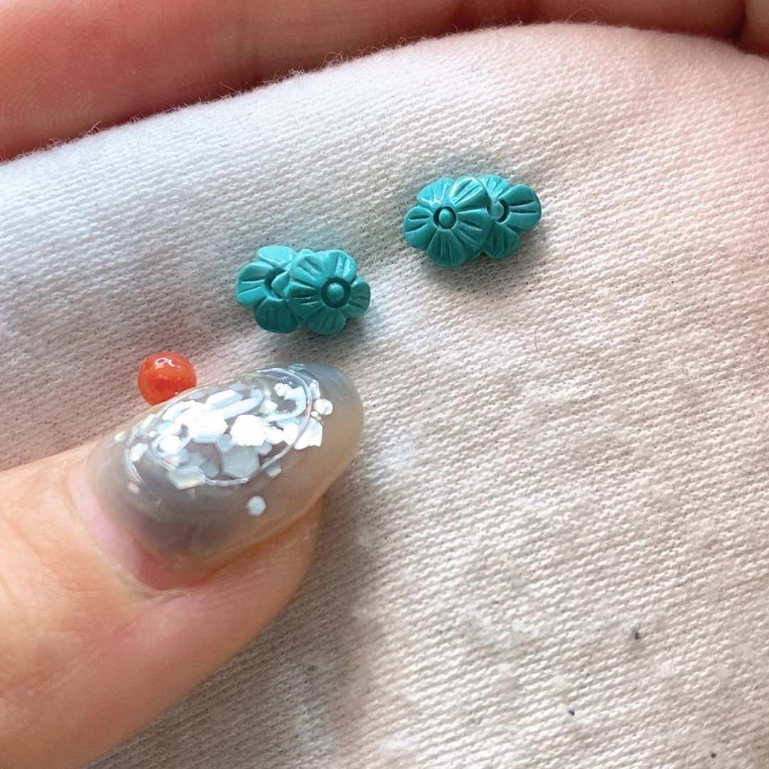 南红玛瑙未镶嵌珠宝奇石