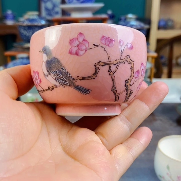 瓷片手工制作工艺精湛等