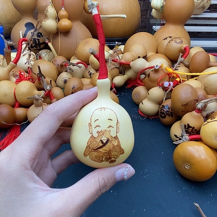 小***酒香榧木葫芦工艺品