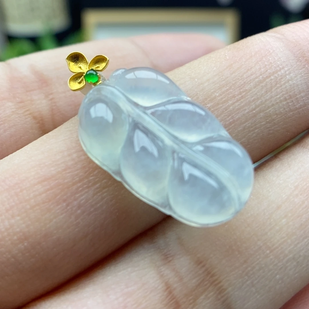 翡翠18K金镶嵌颈饰吊坠28