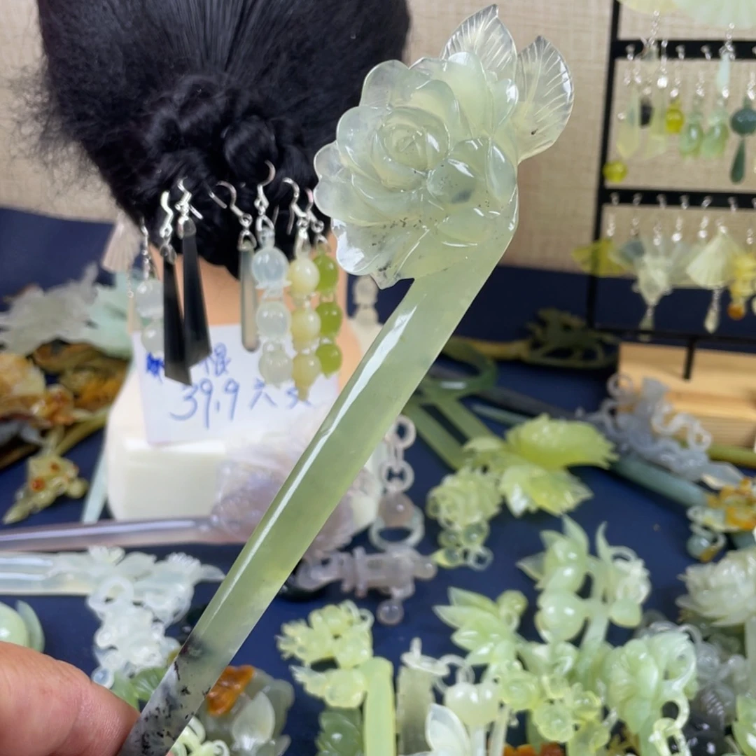 A***咪蛇纹石玉未镶嵌发饰