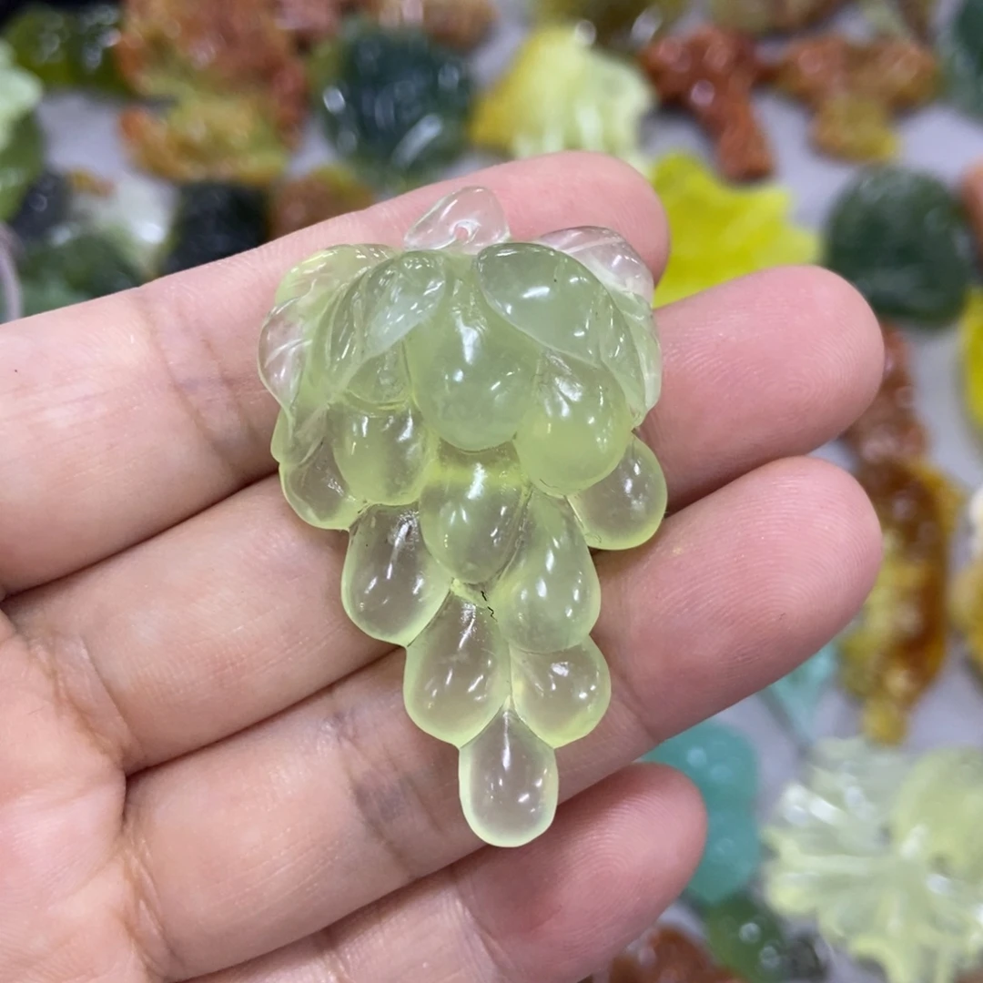 未镶嵌蛇纹石玉挂件