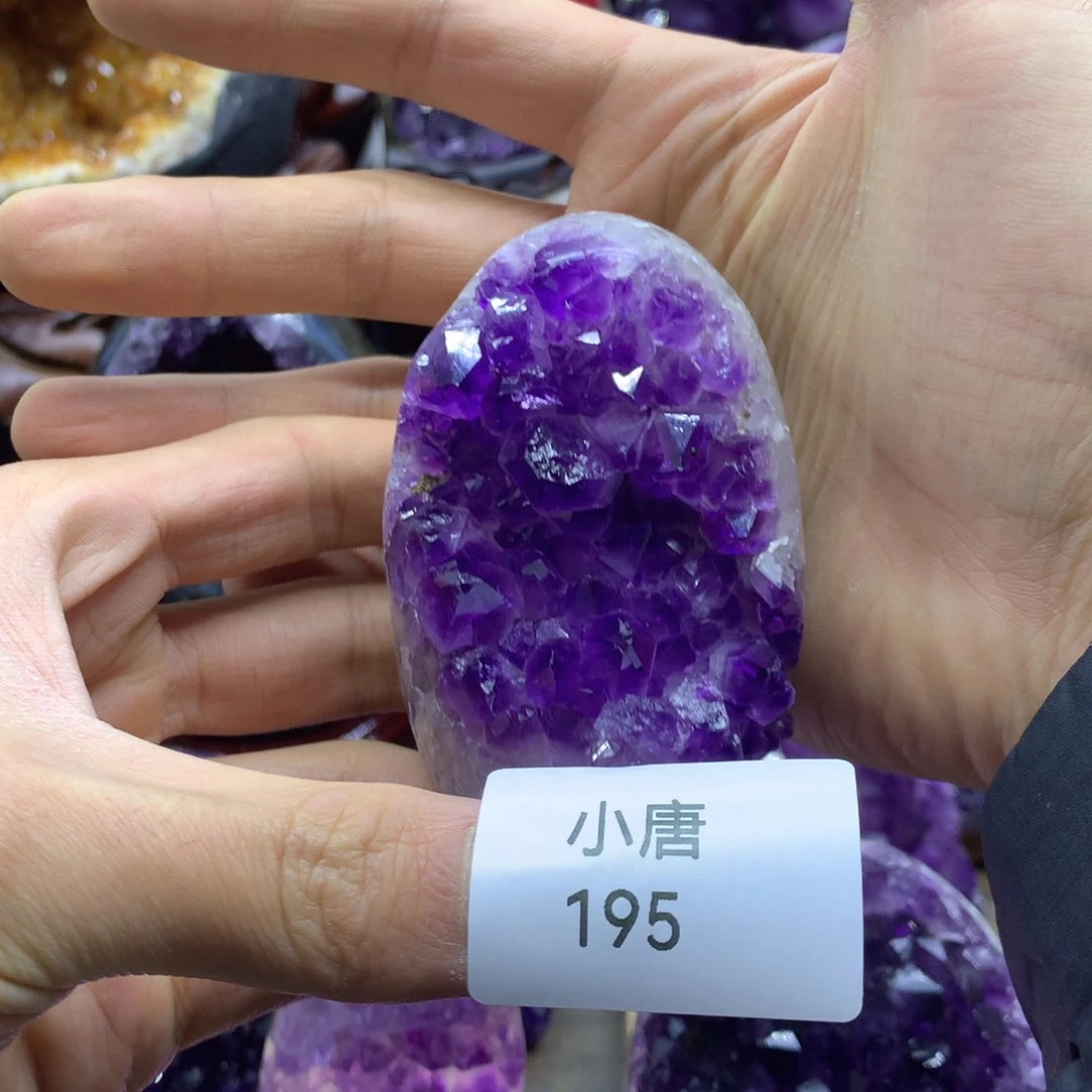 紫晶大型摆件（非配饰）未镶嵌