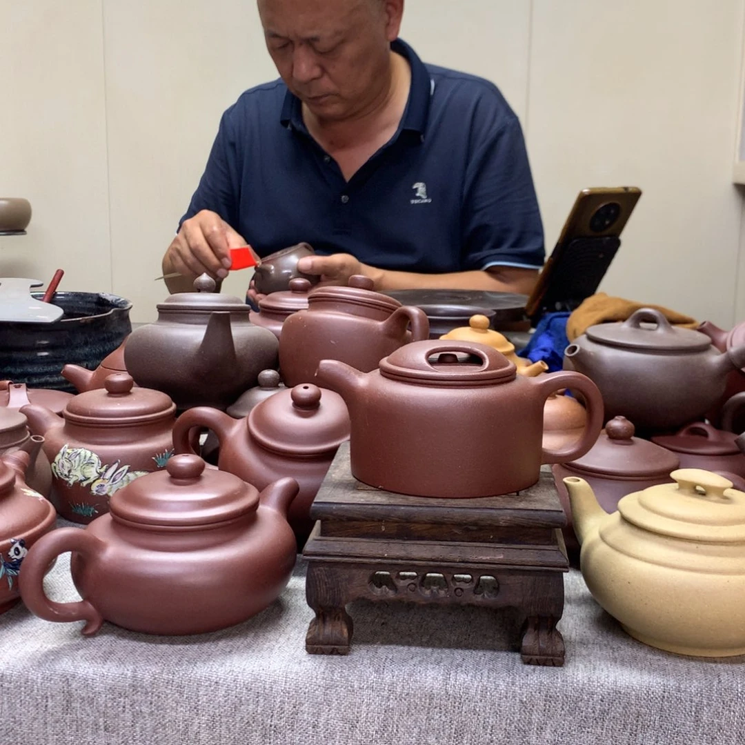 茶壶底槽青牛盖200 C半手工制作