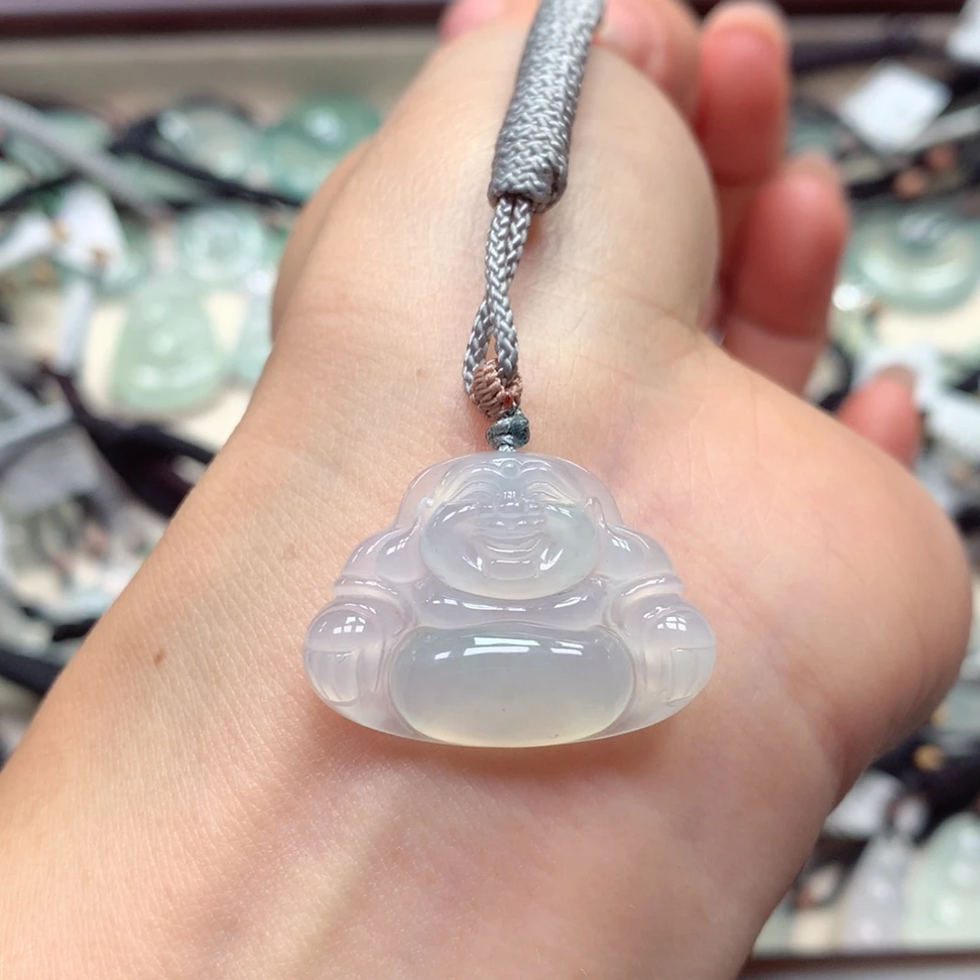 翡翠未镶嵌颈饰佛公