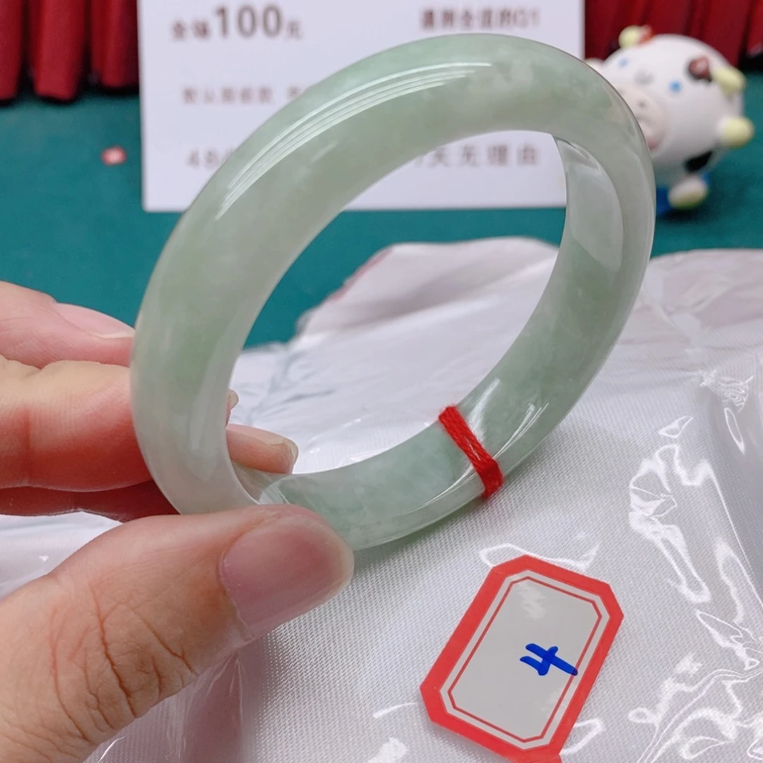 翡翠手镯未镶嵌简***?04444444/58
