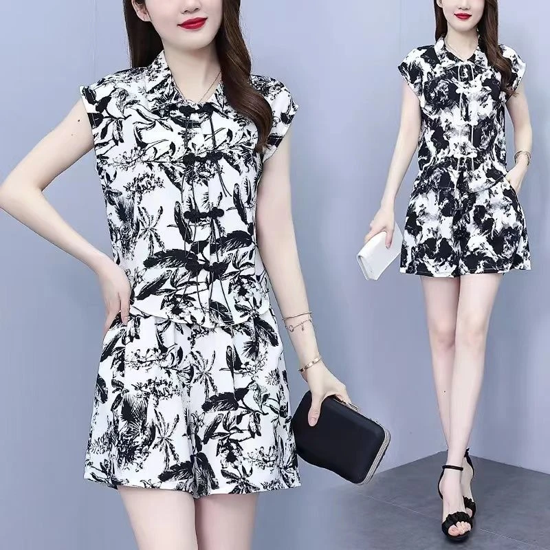 大码女装夏季胖复古盘扣水墨画印花上衣时尚休闲短裤夏装两件套