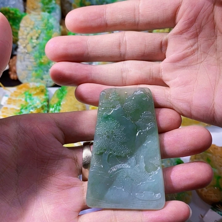 未镶嵌定制翡翠翡翠