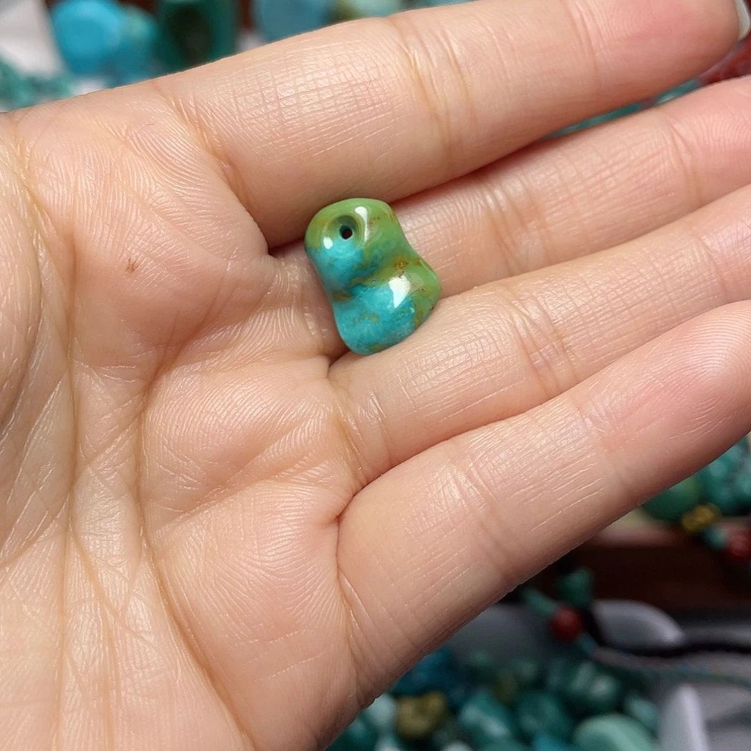 绿松石未镶嵌手链