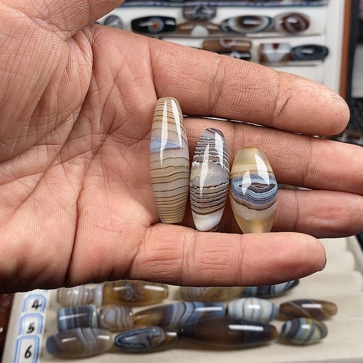 拾***作玛瑙/玉髓合金珠宝半成品