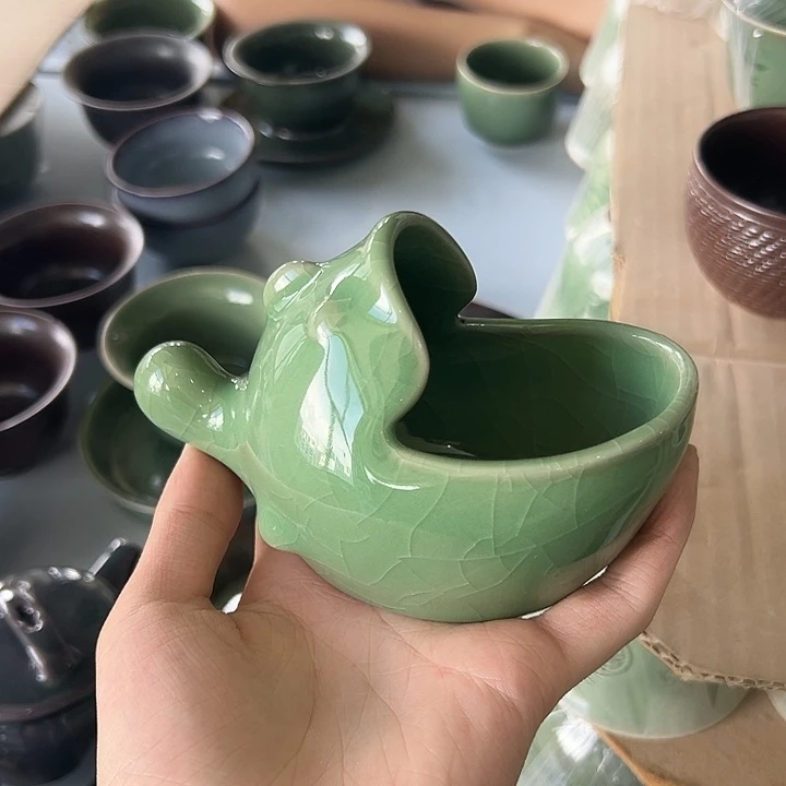 龙泉云间青瓷小米茶器