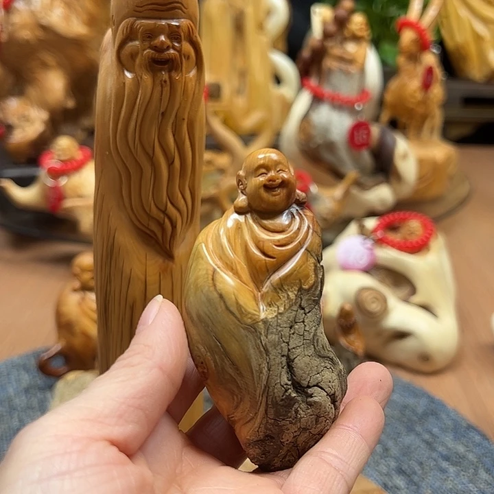 无事牌非洲檀香崖柏摆件