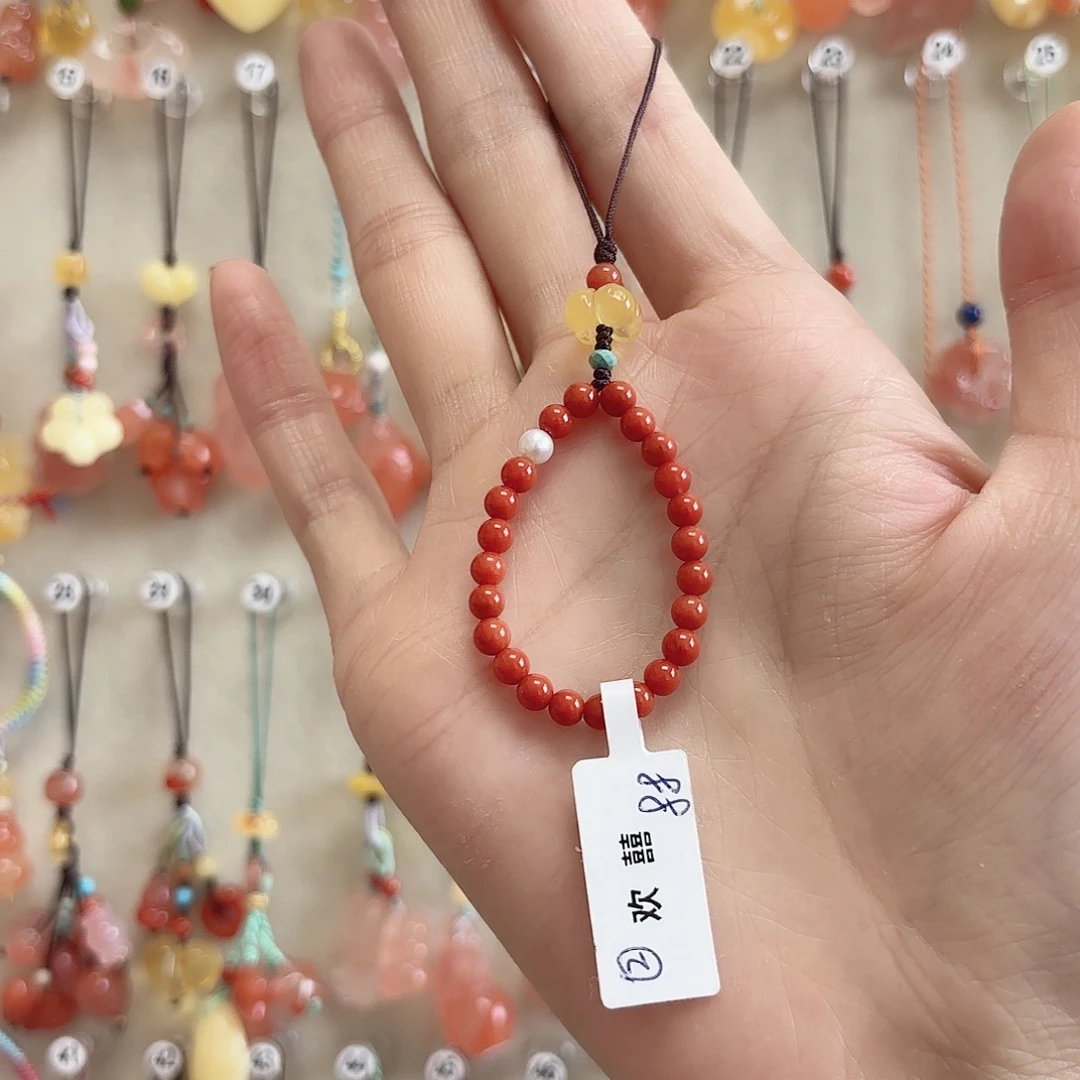 南红玛瑙未镶嵌吊坠(赠链)