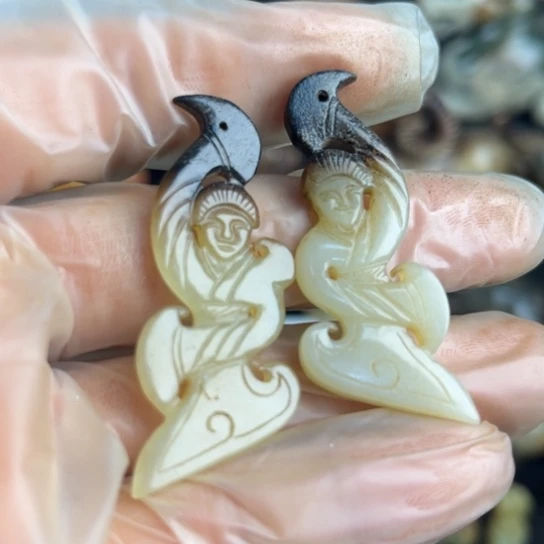 和田玉颈饰未镶嵌