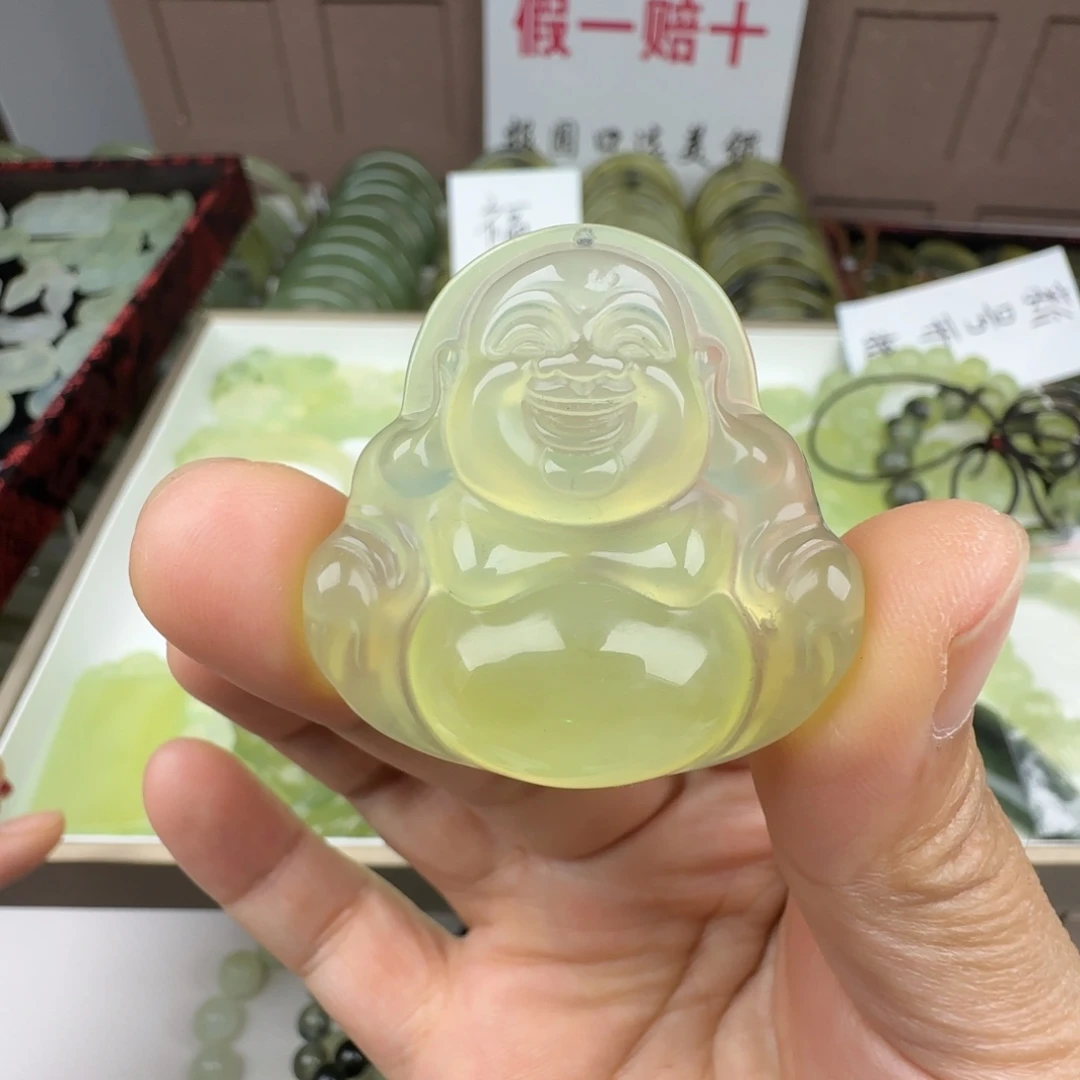 蛇纹石玉未镶嵌颈饰