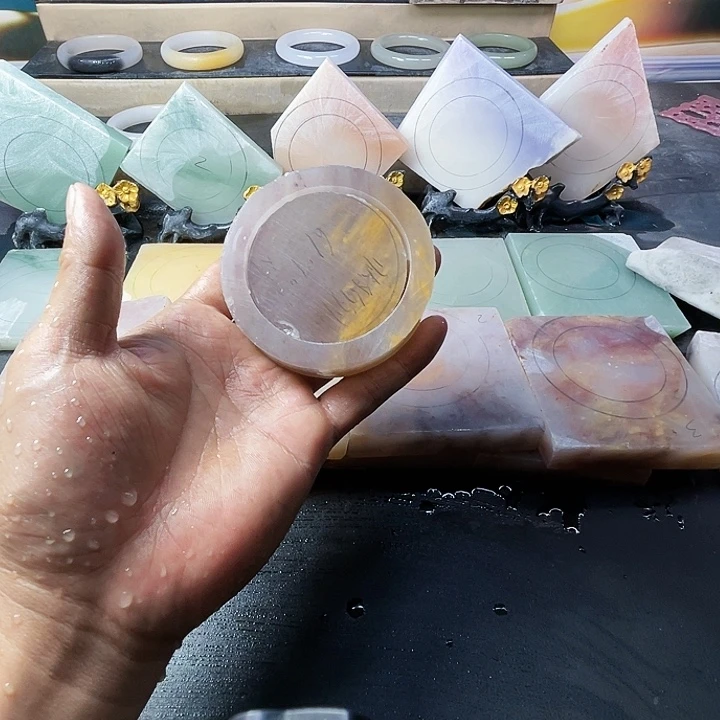 【闪购商品】石英质玉（金丝玉）手镯未镶嵌快***空加工定制