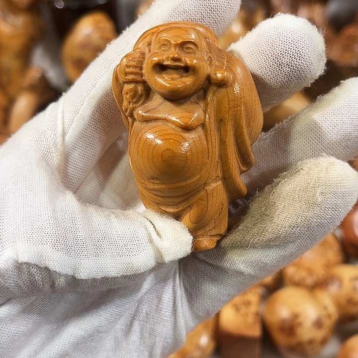 柏木太行崖柏机雕米勒不退