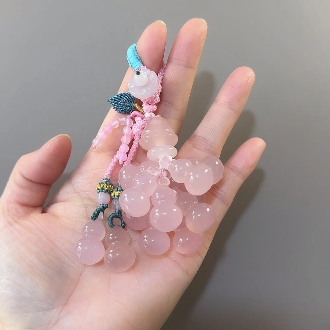 玛瑙/玉髓未镶嵌钥匙挂件