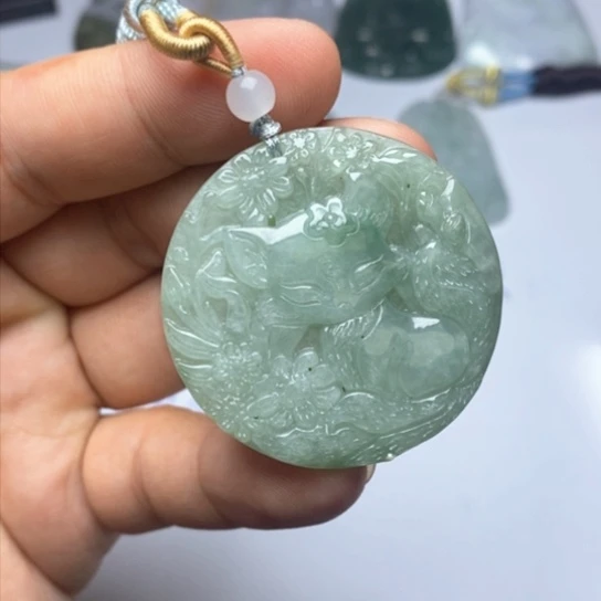 颈饰未镶嵌翡翠翡翠