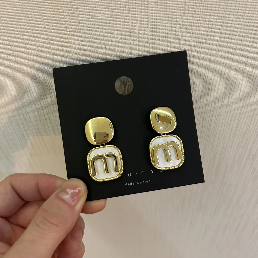 925银耳饰 CHANGE x 几何M耳饰 复古金属 特 E881