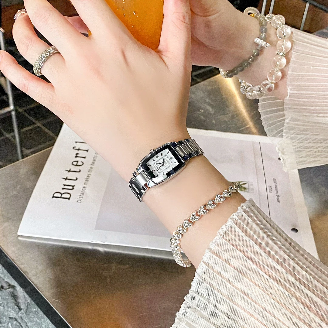 G8232*女士气质精致小巧时尚简约百搭女款日历防水手表女款防水