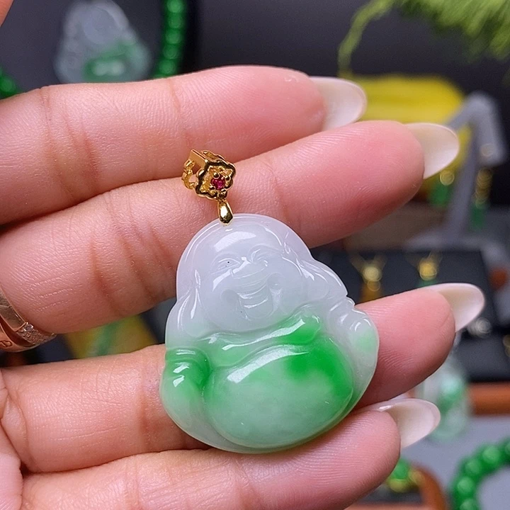 吊坠(赠链)未镶嵌翡翠
