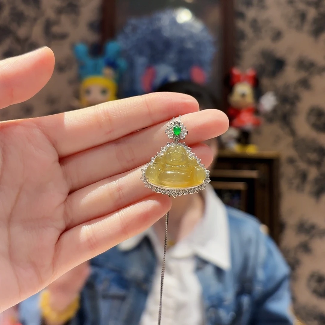 翡翠18K金镶嵌吊坠(赠链)