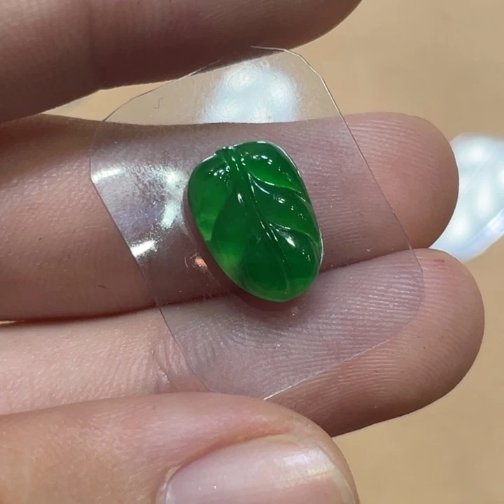 定制翡翠未镶嵌叶子