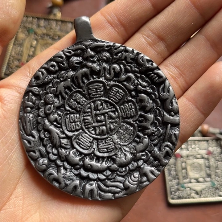 琉璃颈饰原****松喜欢的朋友