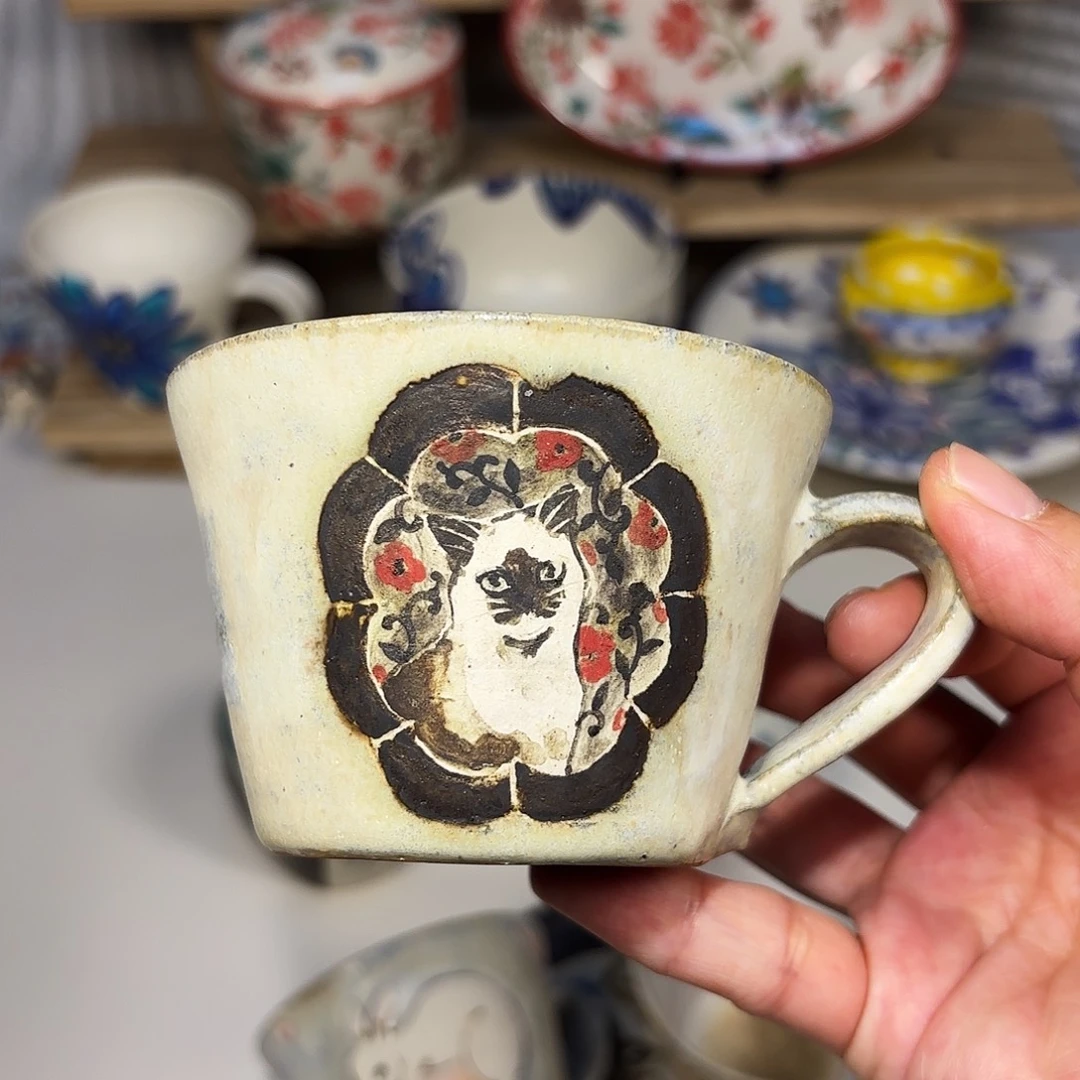 森安幸代    咖啡杯