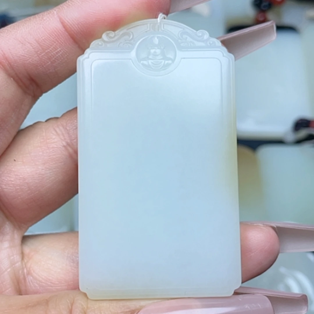 【闪购商品】颈饰未镶嵌和田玉