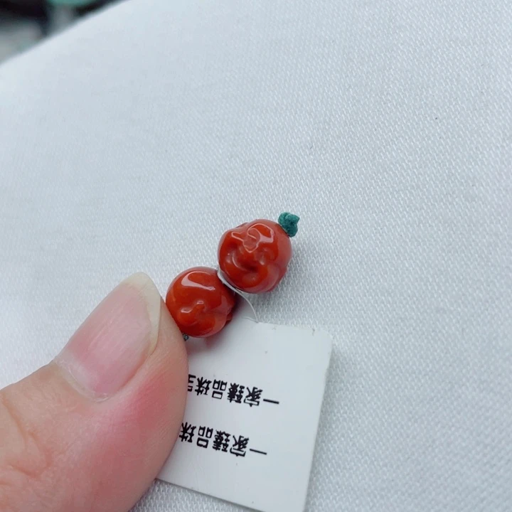 未镶嵌南红玛瑙珠宝奇石