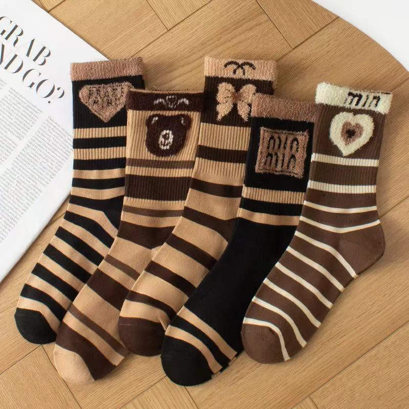 袜子女秋冬中筒袜条纹百搭学生外穿保暖潮袜高腰长筒棉袜女款