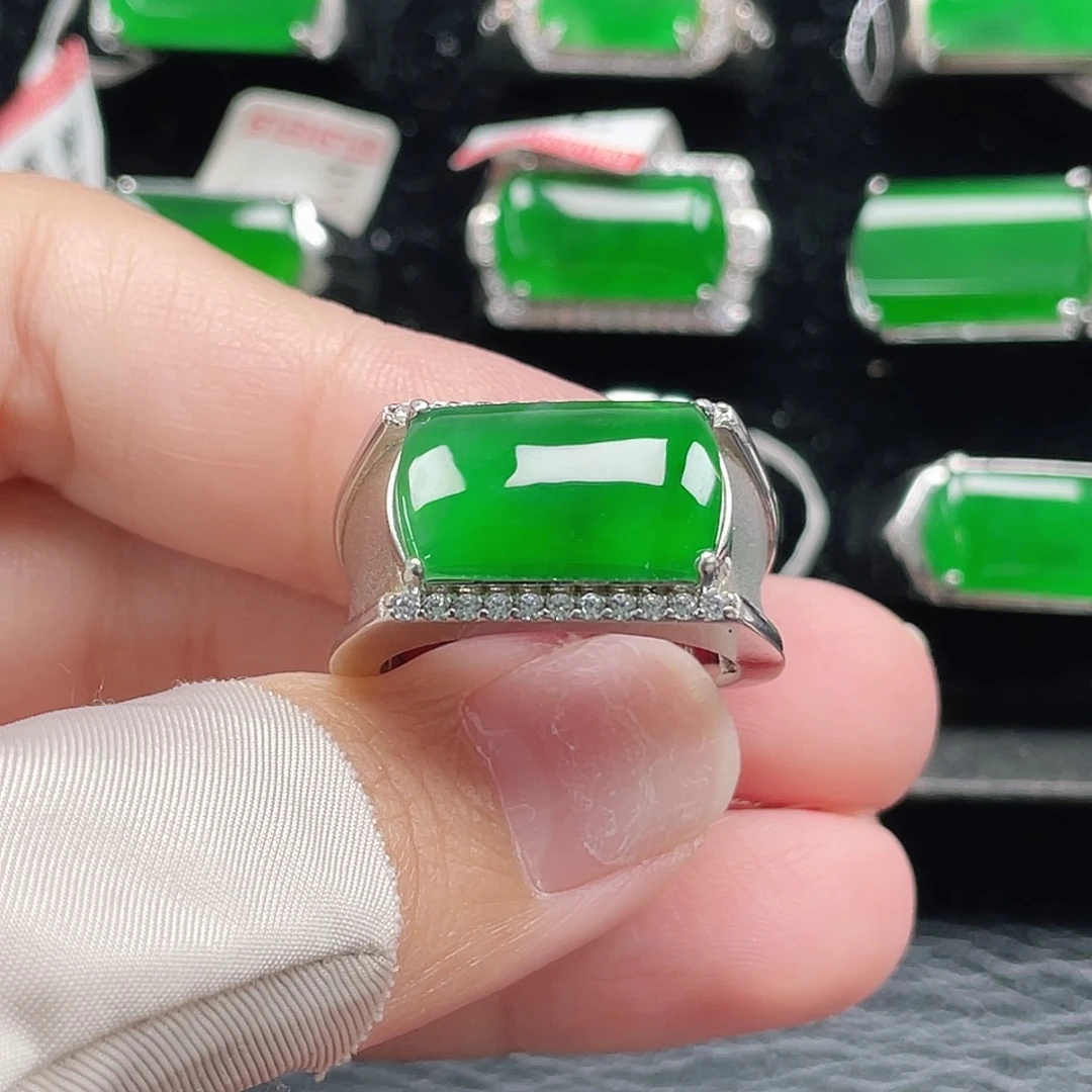 翡翠银S925镶嵌戒指天然A货翡翠没运费险0001