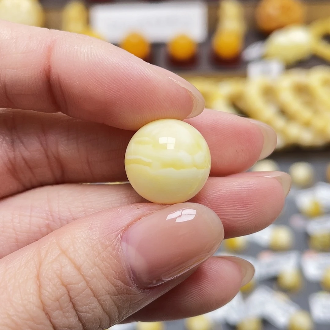 琥珀裸石未镶嵌昕*蜜蜡圆珠14.5mm
