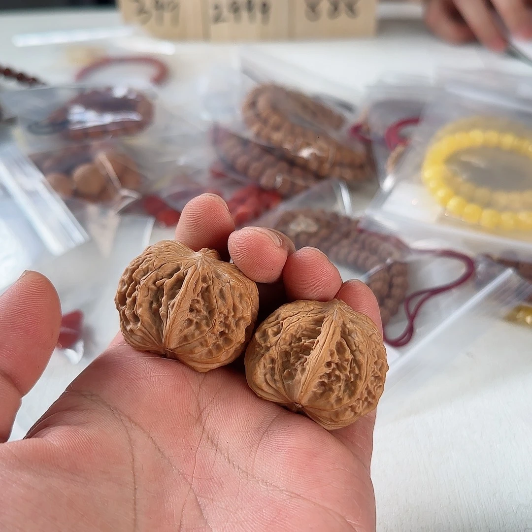 吊坠文玩核桃磨盘-山地磨