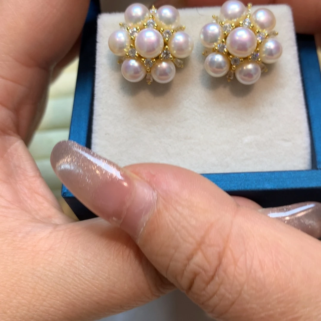 淡水珍珠耳饰未镶嵌