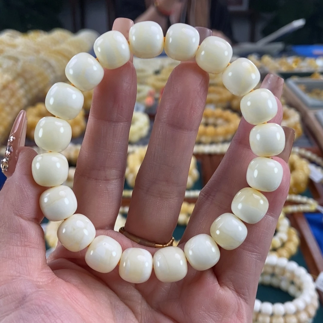 琥珀未镶嵌珠宝奇石12同料18.94