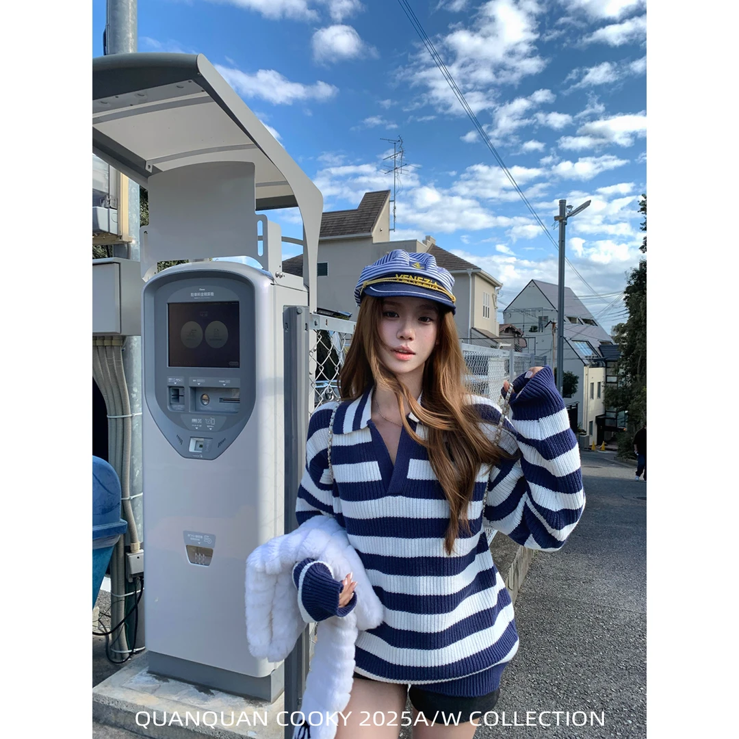 圈圈cooky 南韩姐姐 韩系经典polo领V领藏青白条纹毛衣L1219M