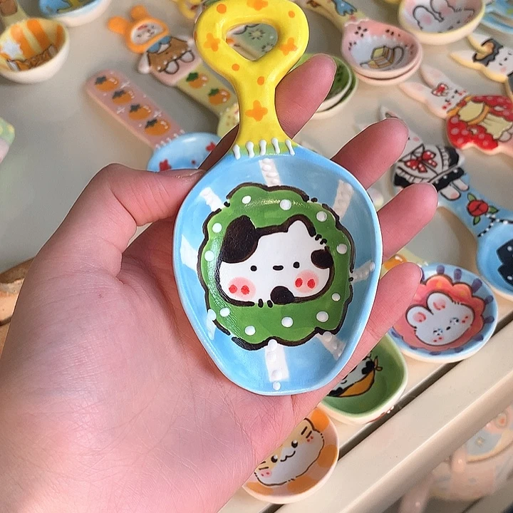 摆件陶景德镇手绘瓷器高温釉下彩