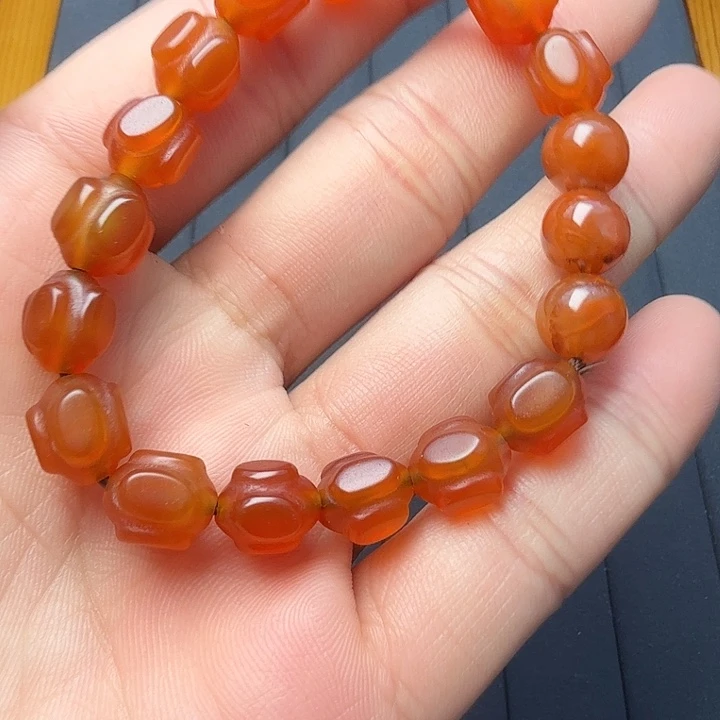 石英质玉（非洲翠）未镶嵌缠丝