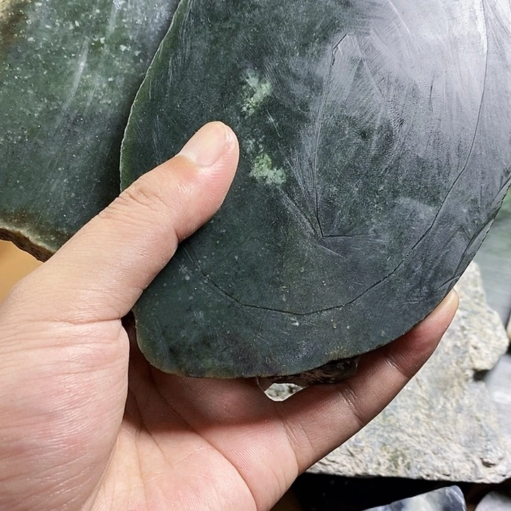 学***工和田玉（糖玉）未镶嵌珠宝半成品