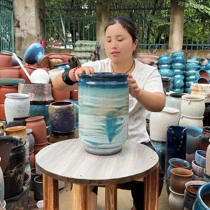 20口30高一个盆子。