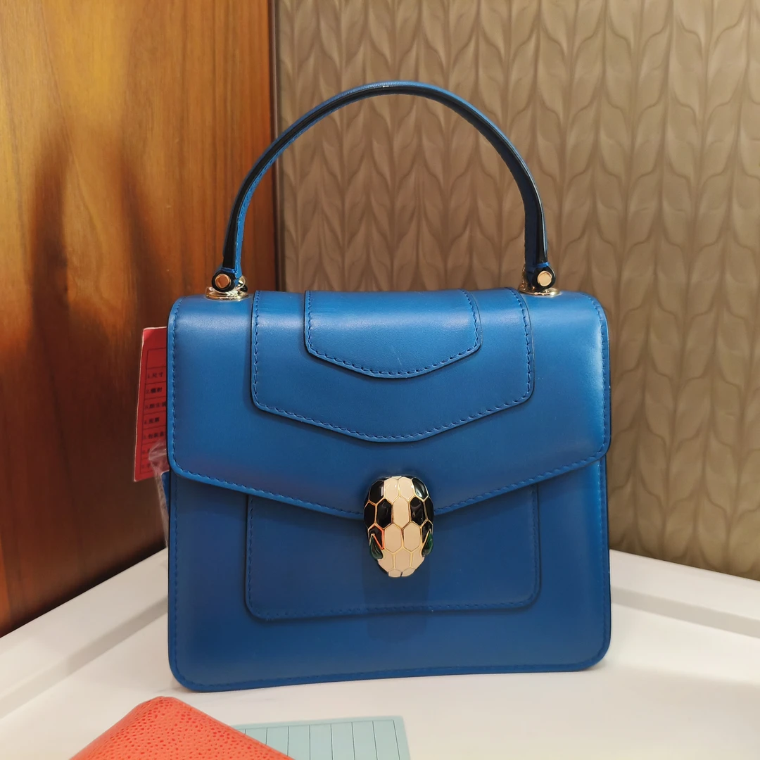 95新 BVLGARI/宝格丽 包展专属 宝格丽蓝色风琴蛇头包大号